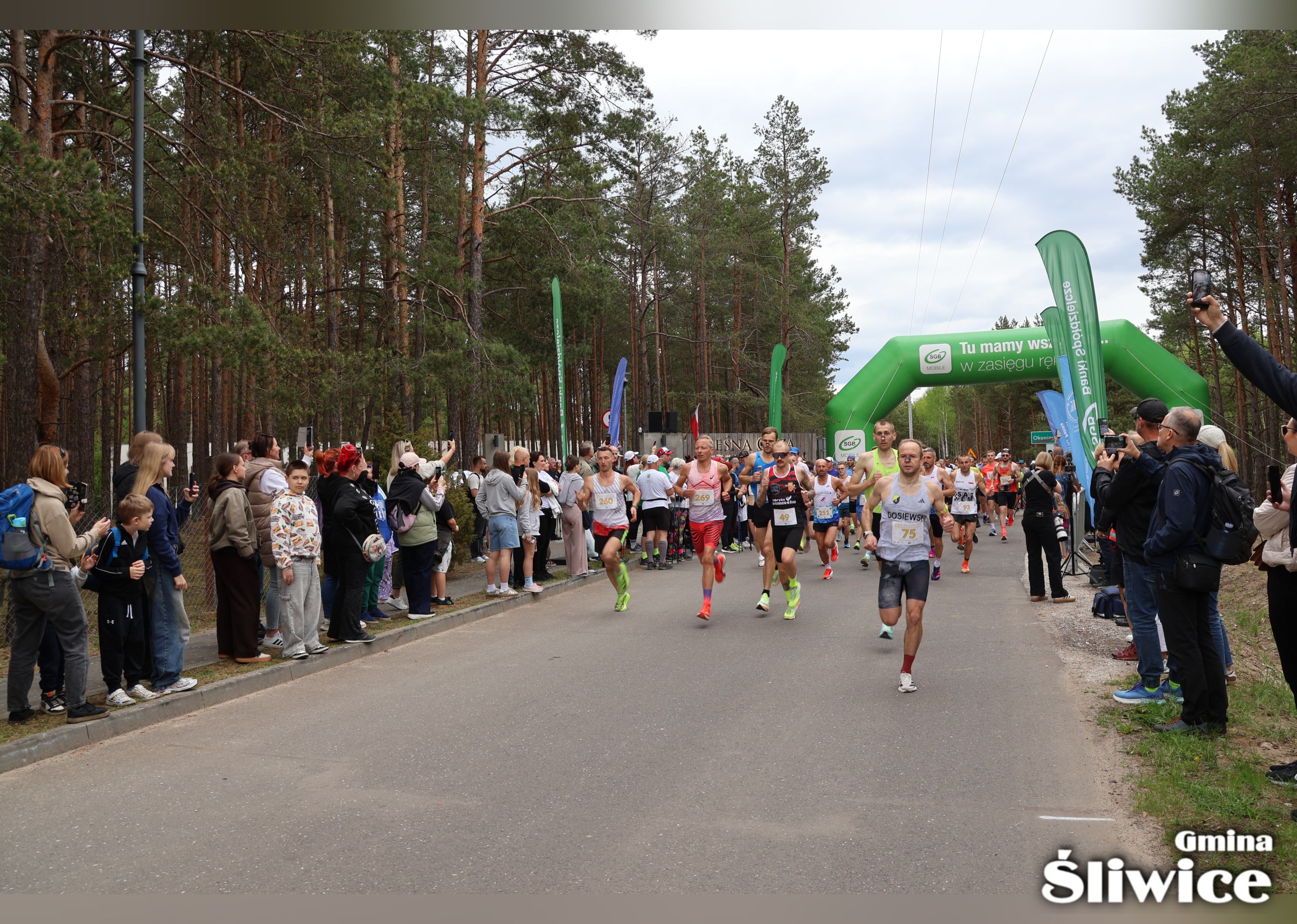 start biegu 8 okoninskiej petli