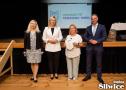 wójt, wicewójt, dyrektor gok i pani z dyplomem