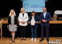wójt, wicewójt, dyrektor gok i pani z dyplomem