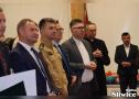 zebrani w pierwszym rzędzie