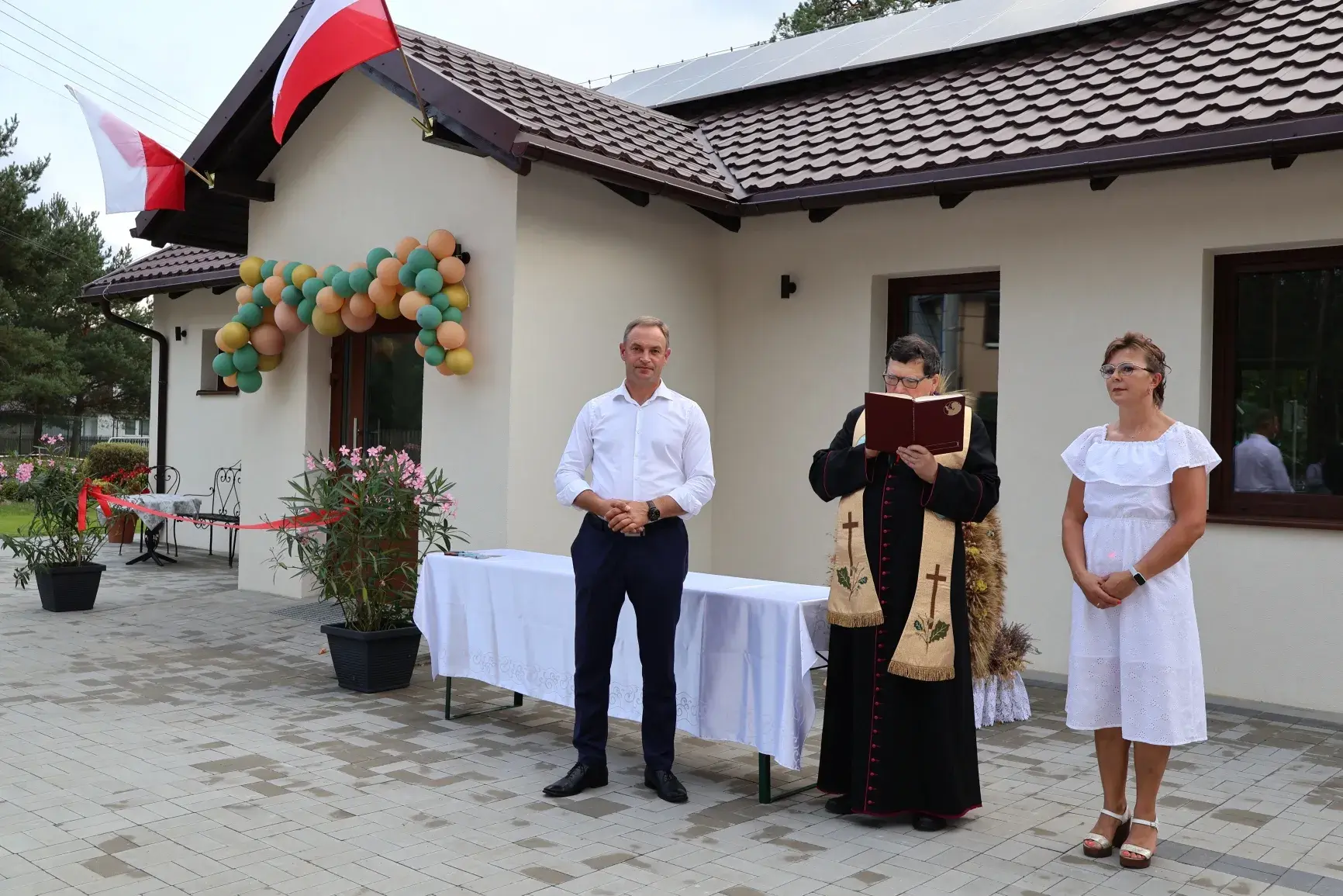 zdjęcie przed swietlicą