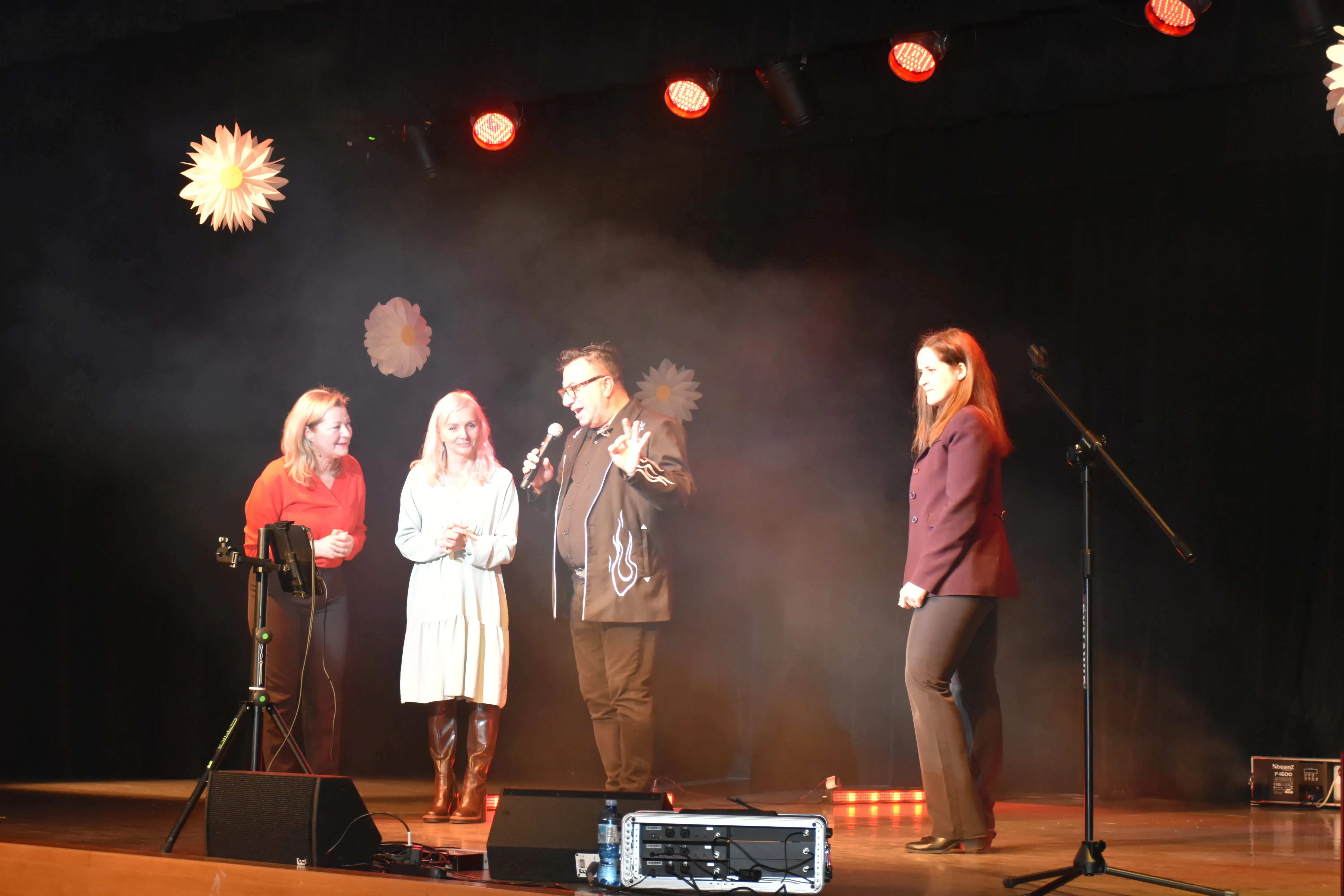 kobiety na scenie