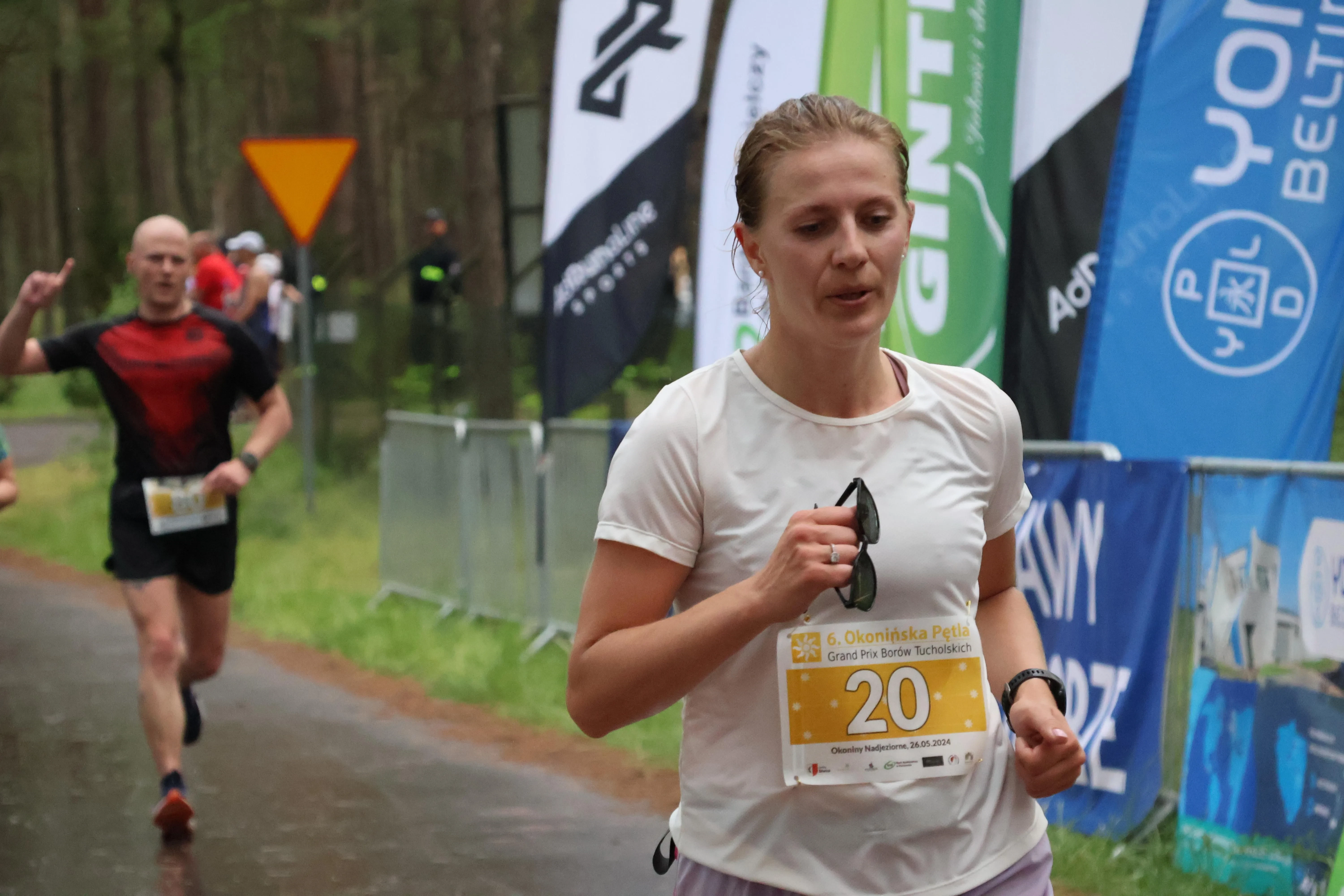 zawodniczka z numerem 20