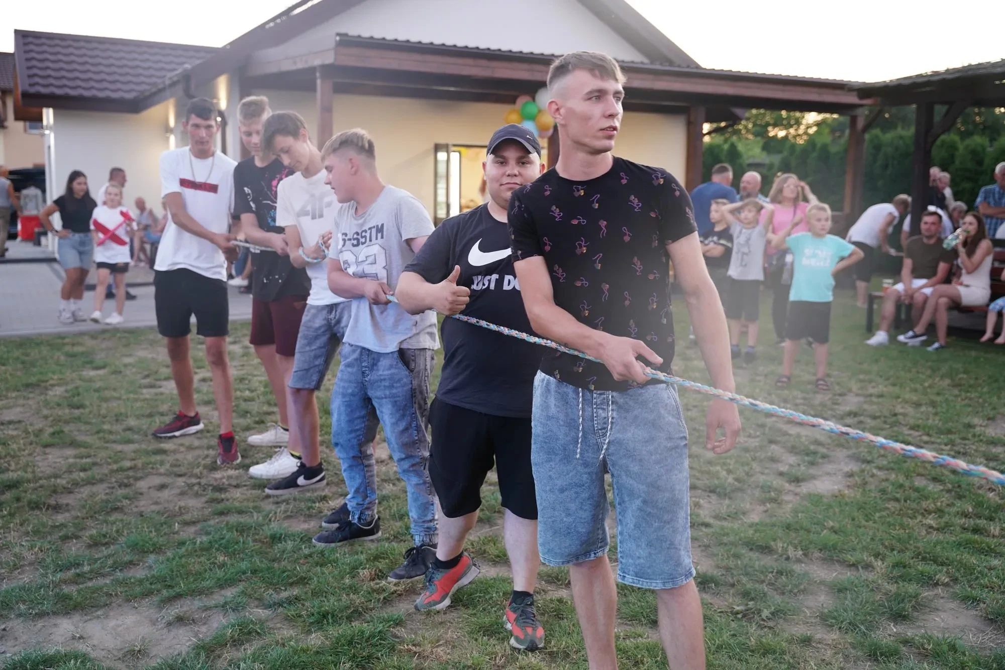 Festyn w laskach