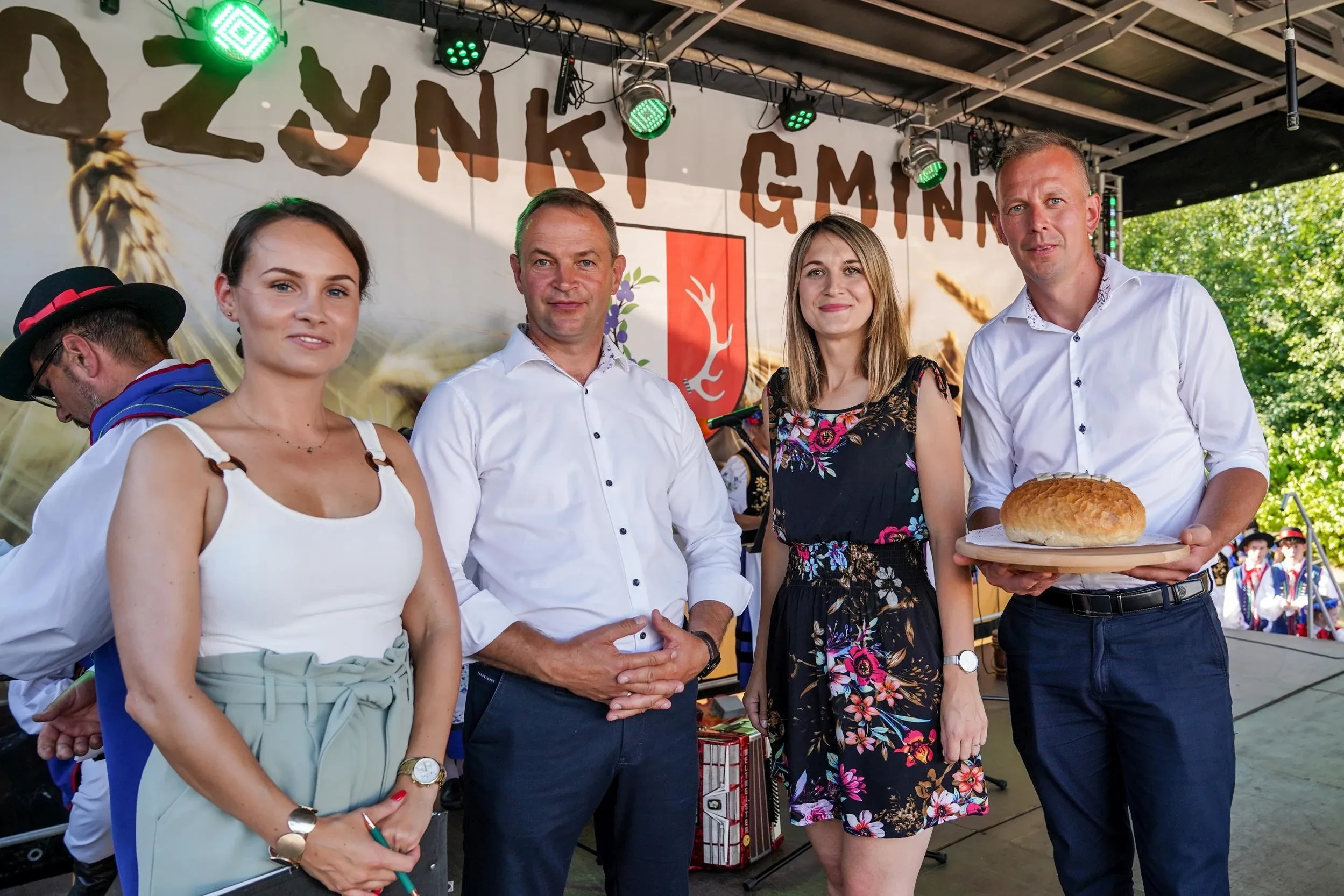 prowadząca, wójt, starości dożynek