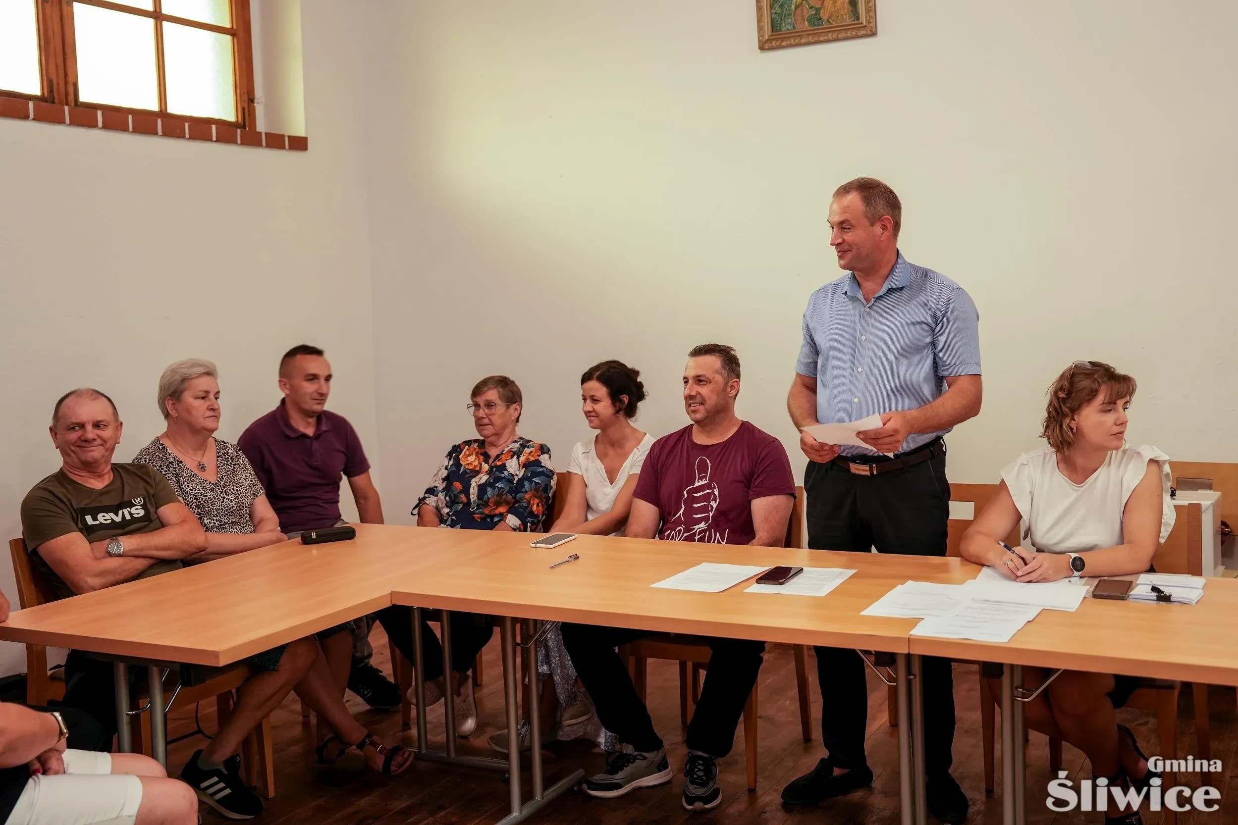 wójt przemawia do mieszkańców