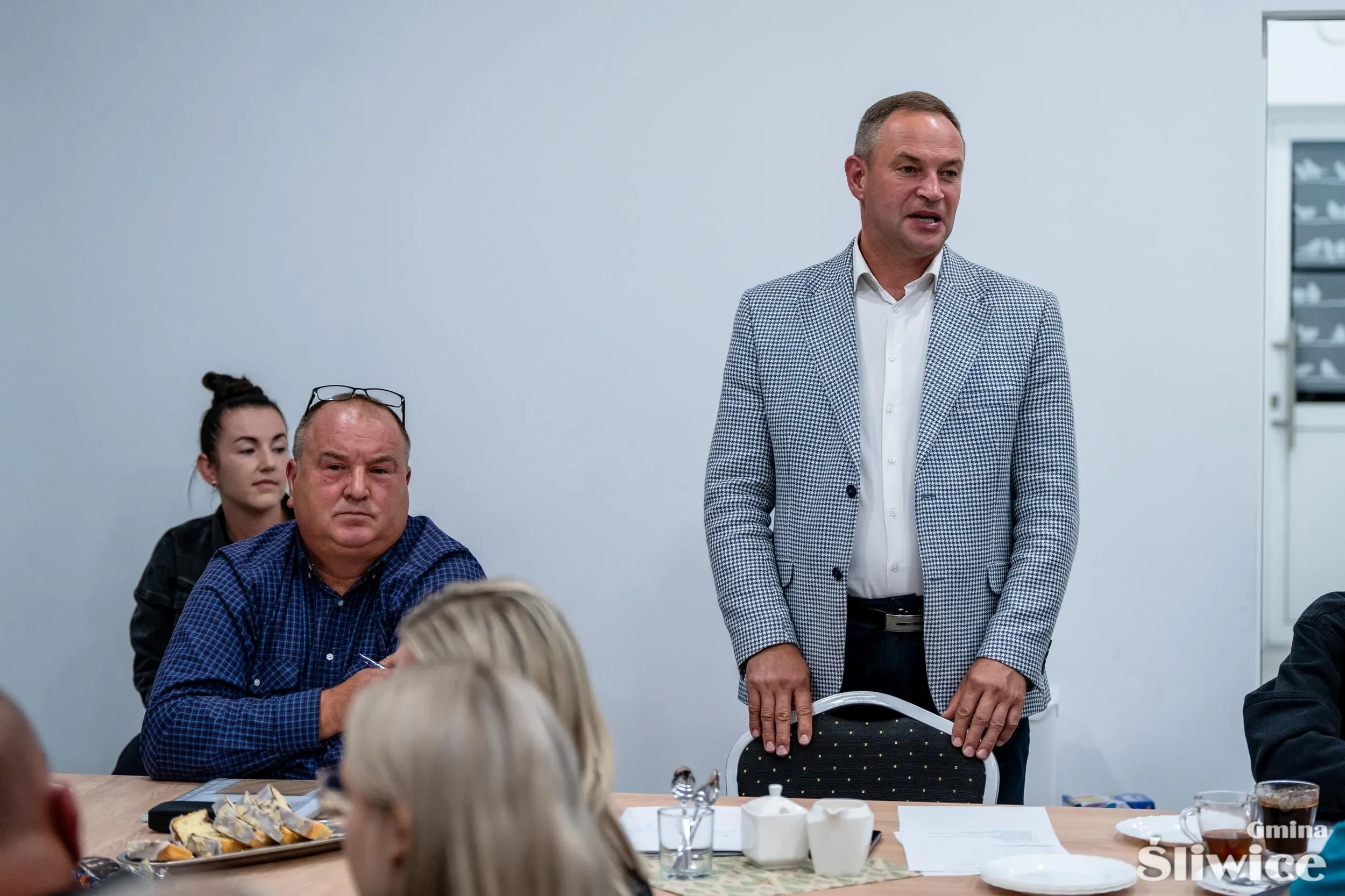 wójt przemawia do mieszkańców