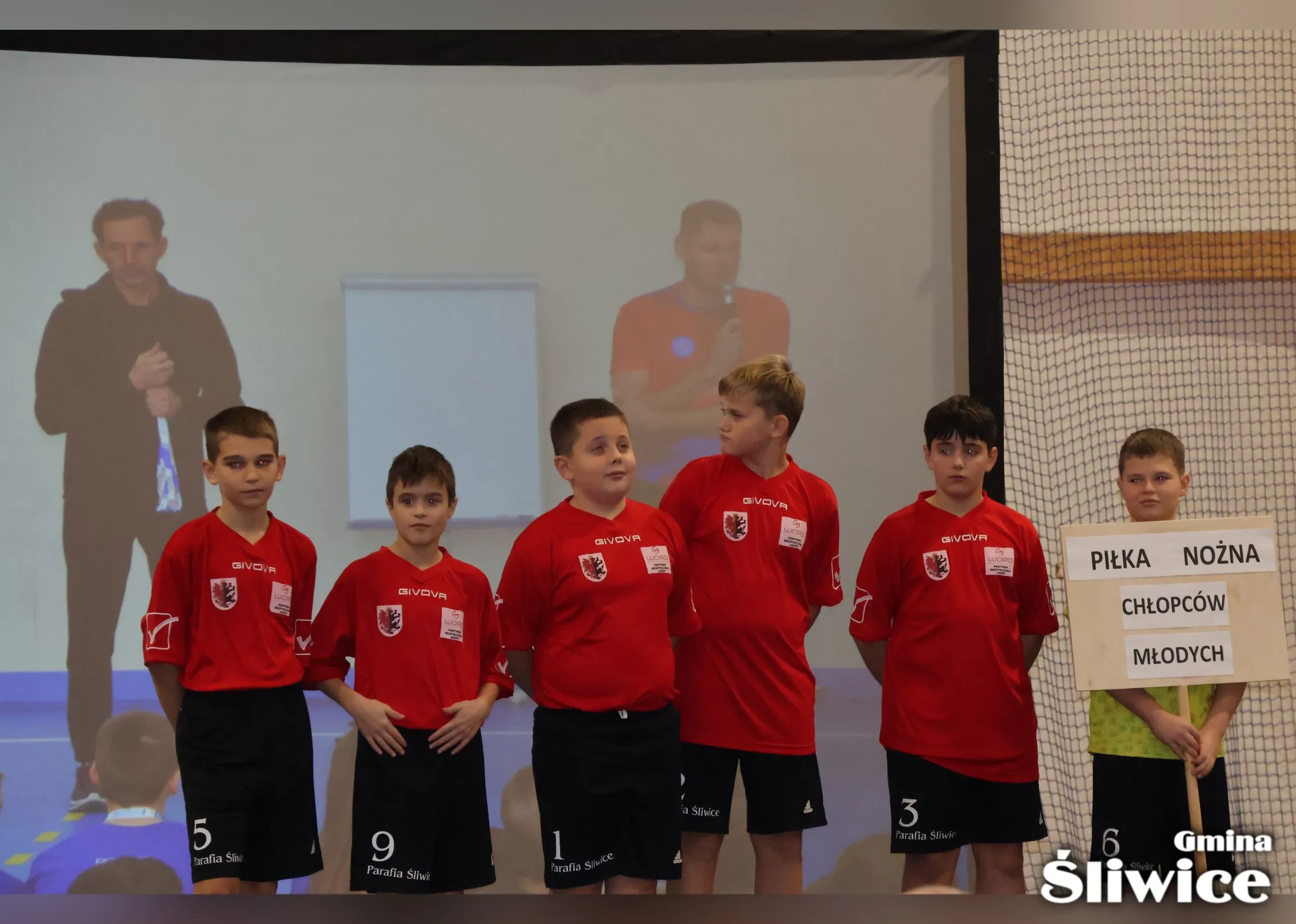 reprezentacja szkoły w piłce nożnej (ministranci)