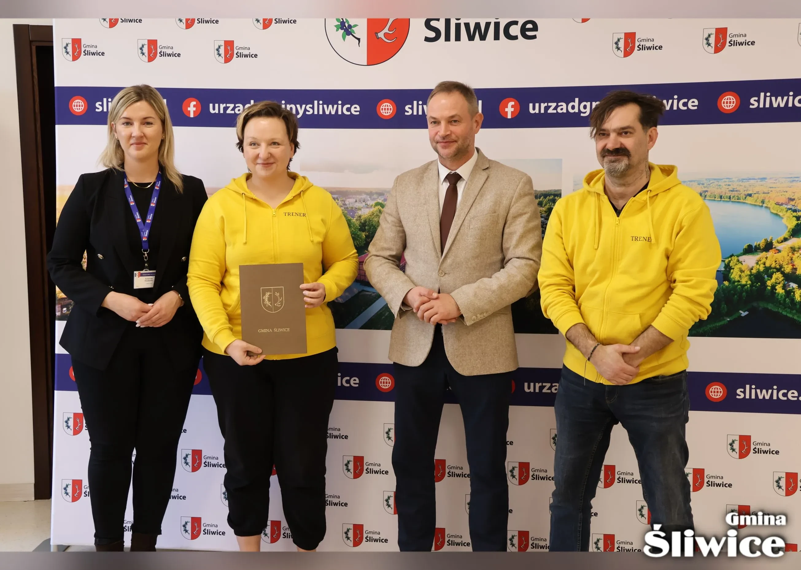 wójt, wicewójt i przedstawiciele stowarzyszenia