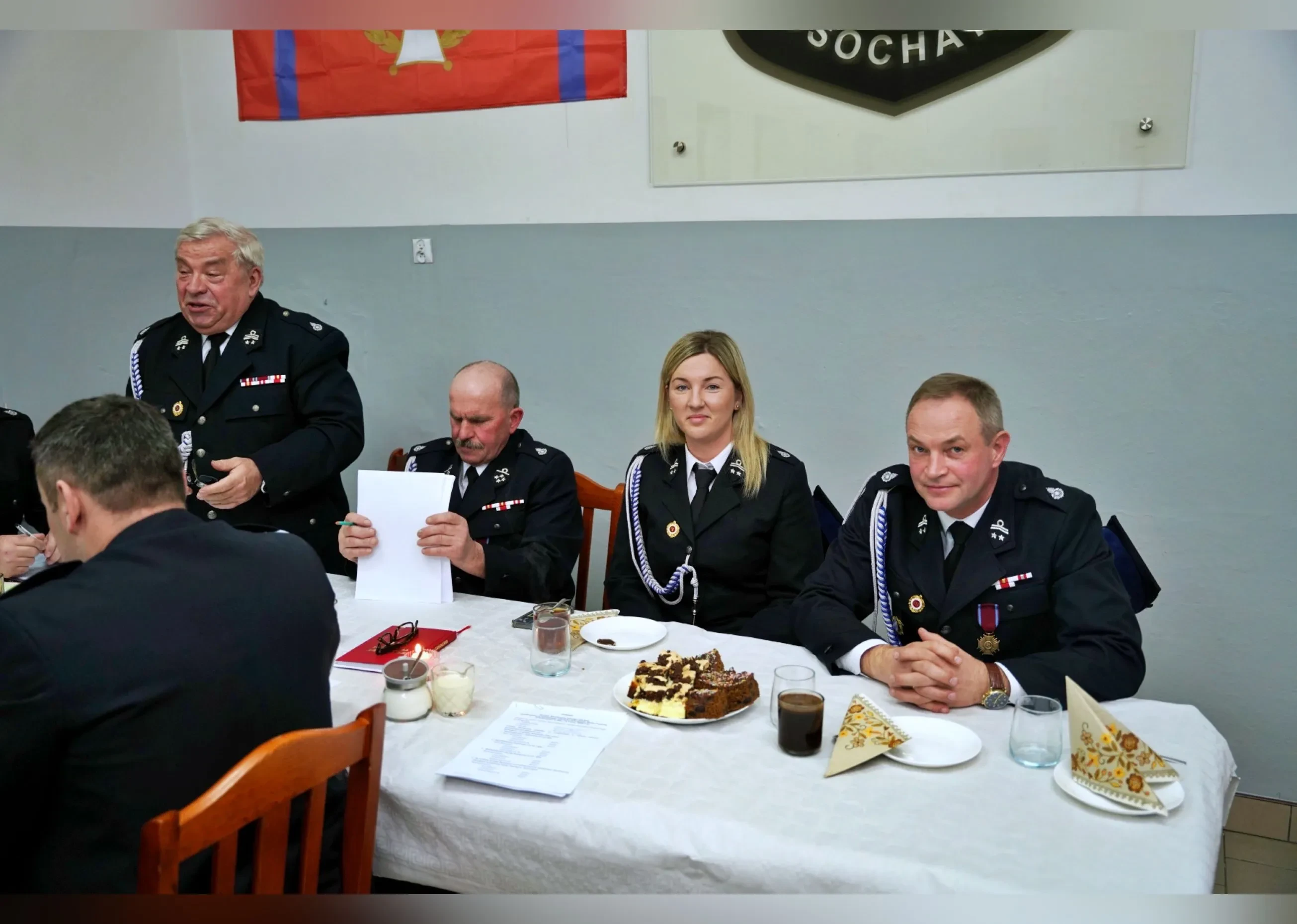 prezes zosp przemawia do zebranych